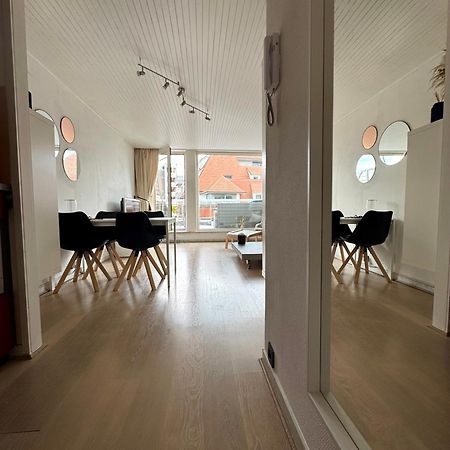Penthousestudio Met Groot Zonneterras Nieuwpoort Esterno foto